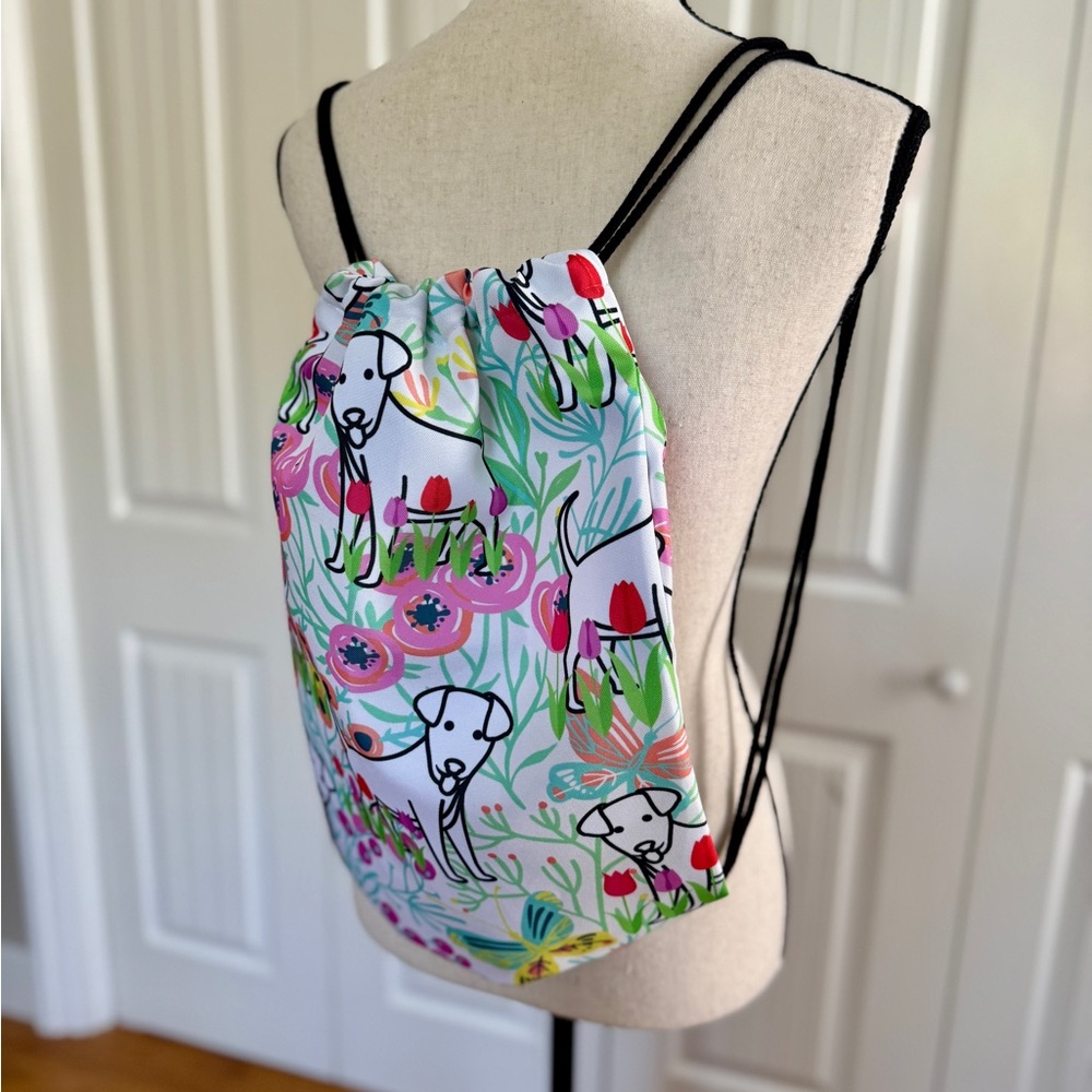 Pink Floral Drawstring Cinch Backpack with Dog Graphic Puppy Print Travel Tote - Picture 4 of 11